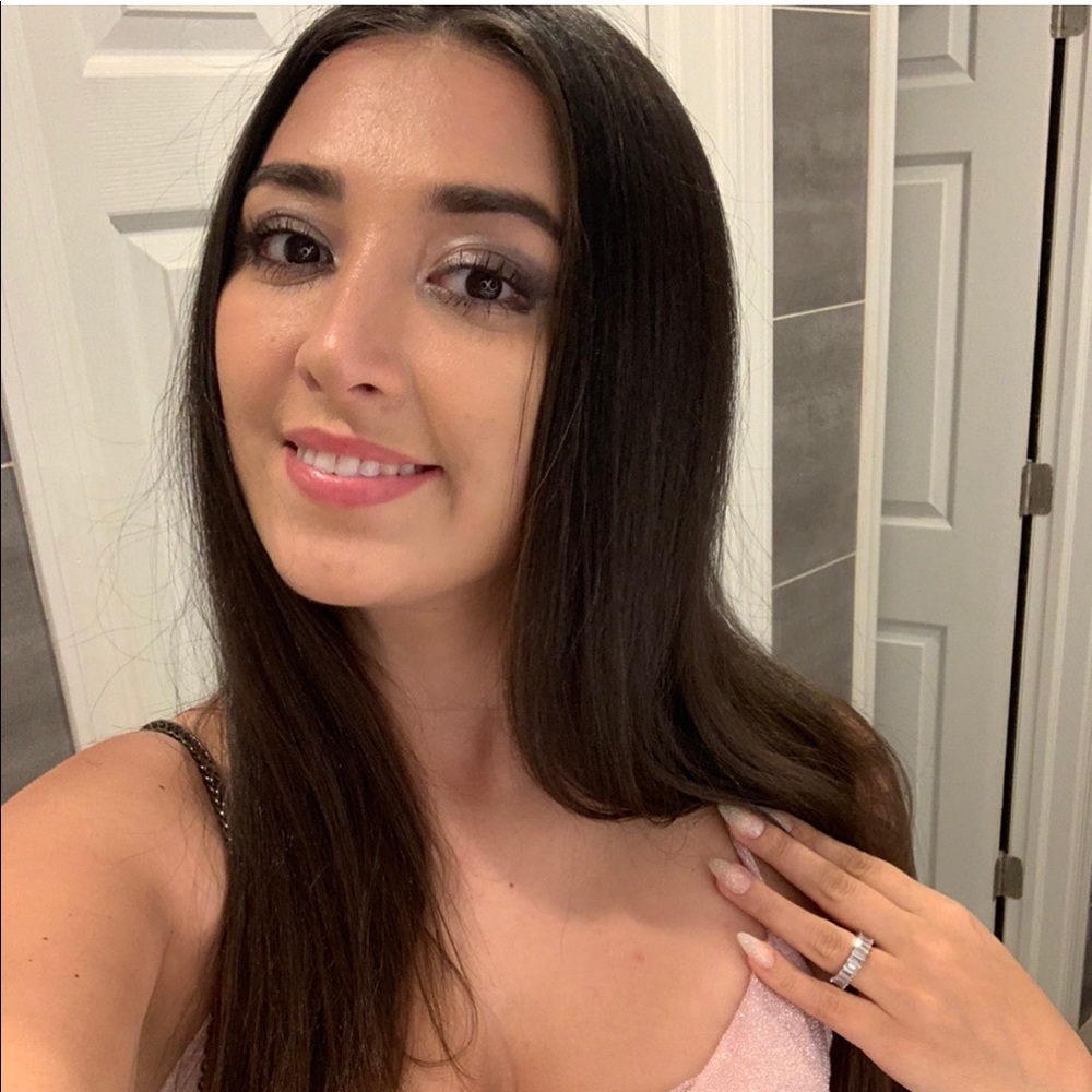 Meet your Posher, Sevgi